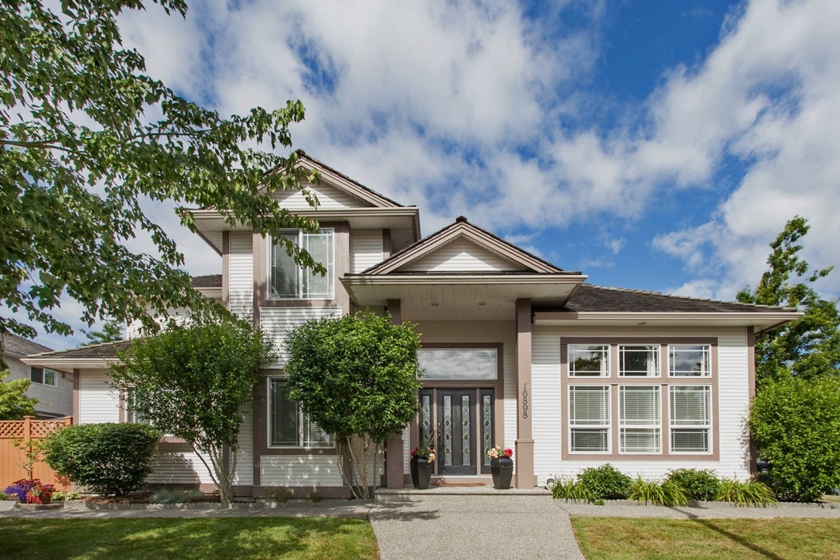 16898 61A AVENUE Cloverdale BC Cloverdale House/Single Family For